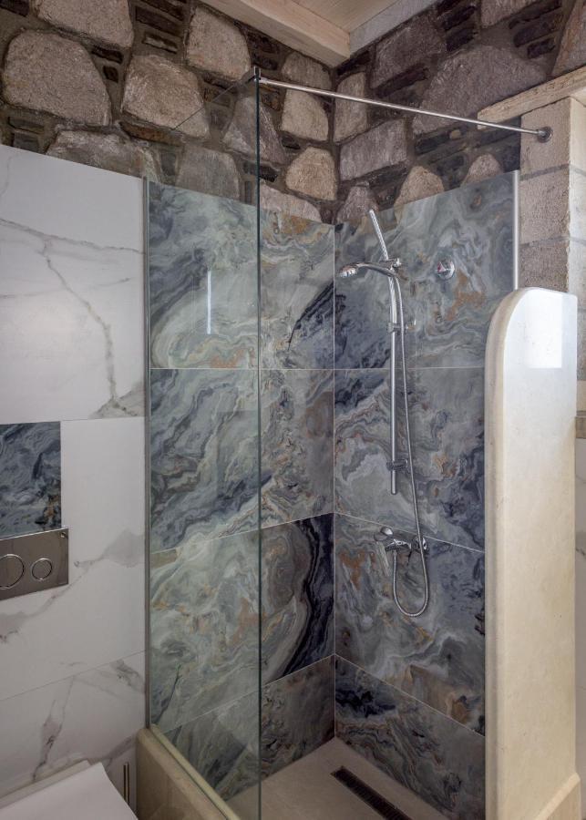 Hilltop Suites Milos Mytakas Esterno foto