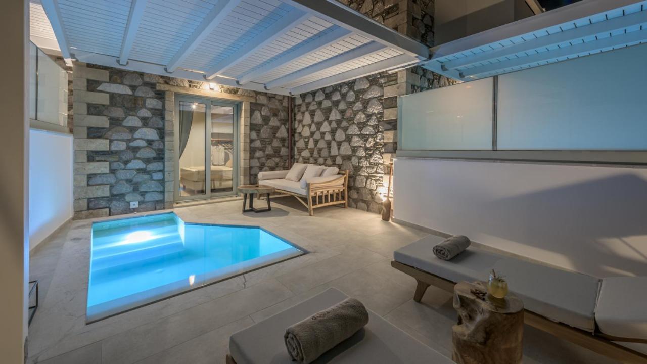 Hilltop Suites Milos Mytakas Esterno foto
