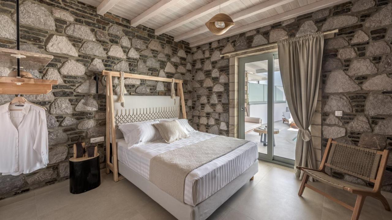 Hilltop Suites Milos Mytakas Esterno foto